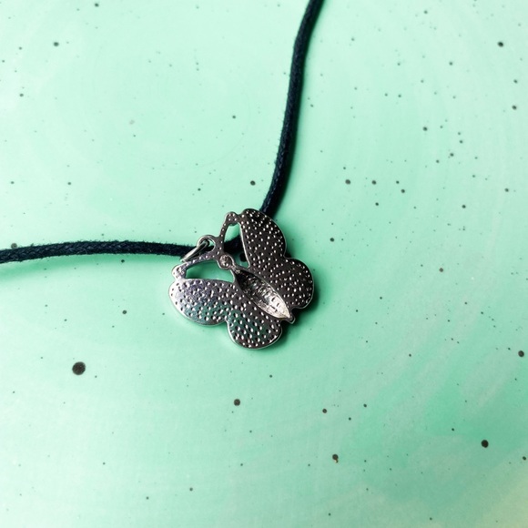 Dainty Rope Butterfly Mood Necklace - Picture 6 of 6